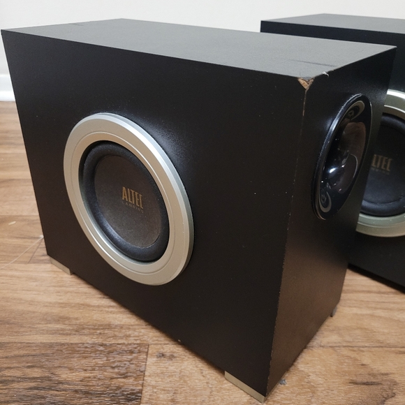 Altec Lansing VS2621 Subwoofer System Tested - Picture 2 of 6